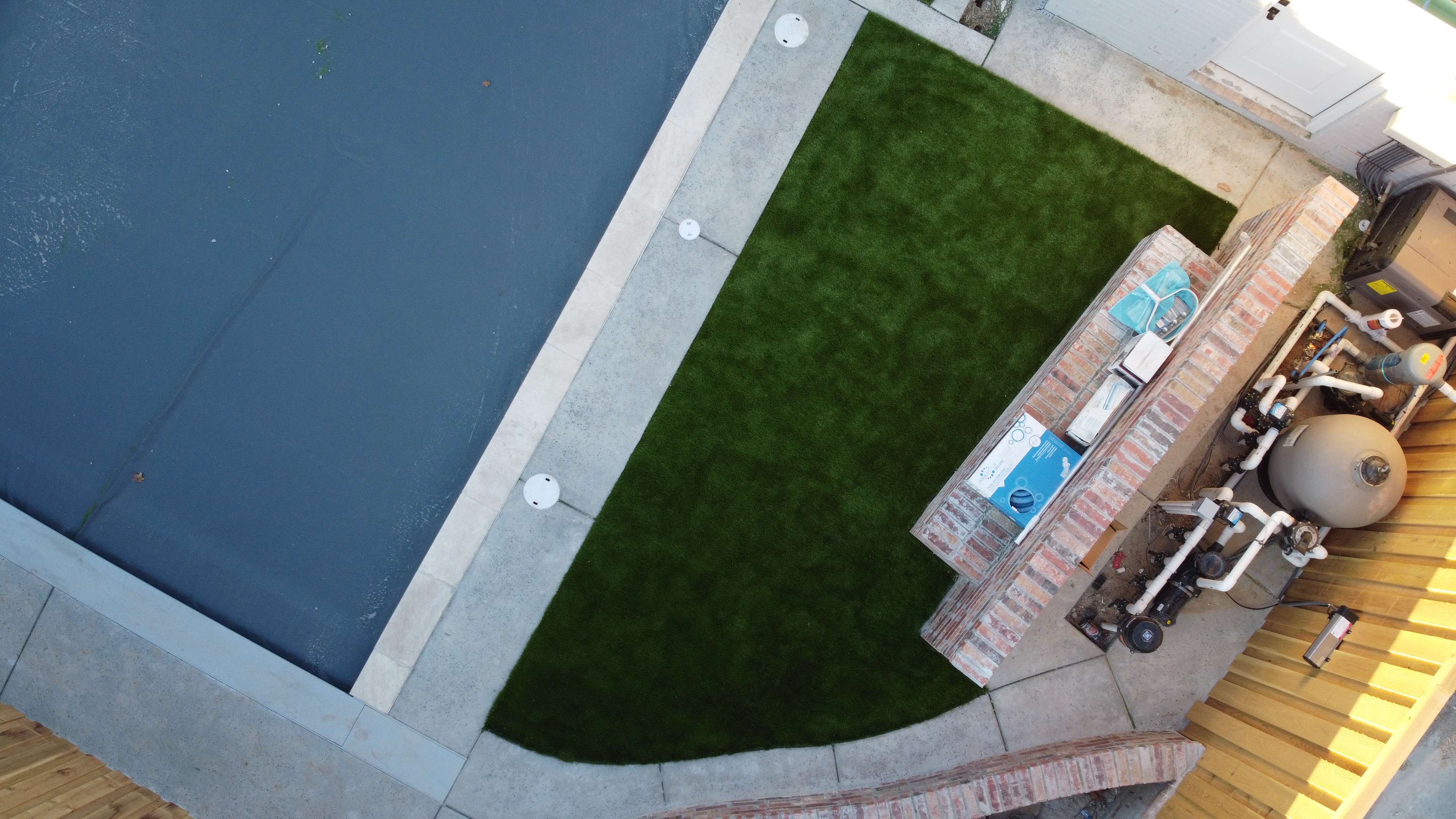 Artificial Turf & Putting Greens work