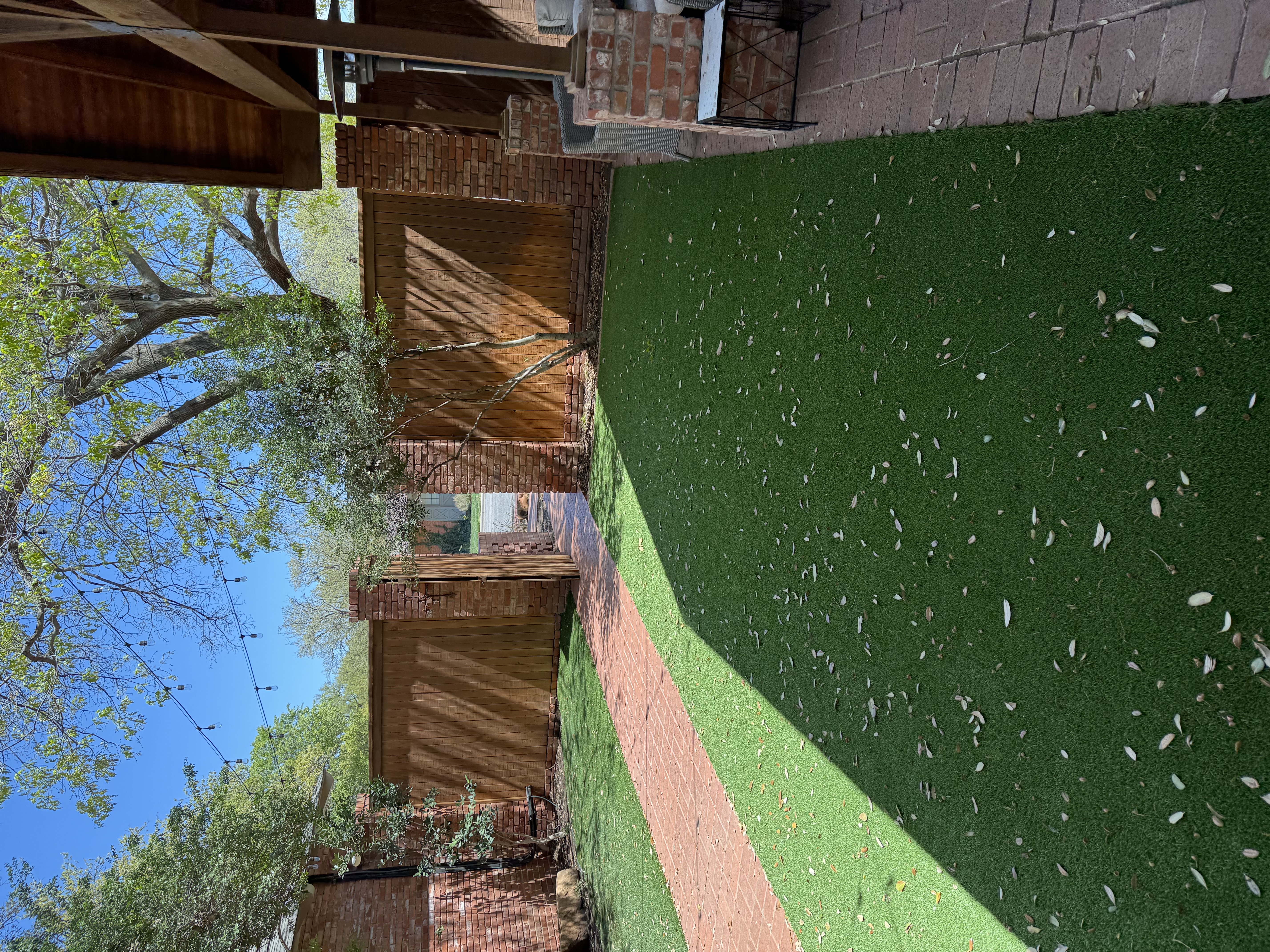 Artificial Turf & Putting Greens work