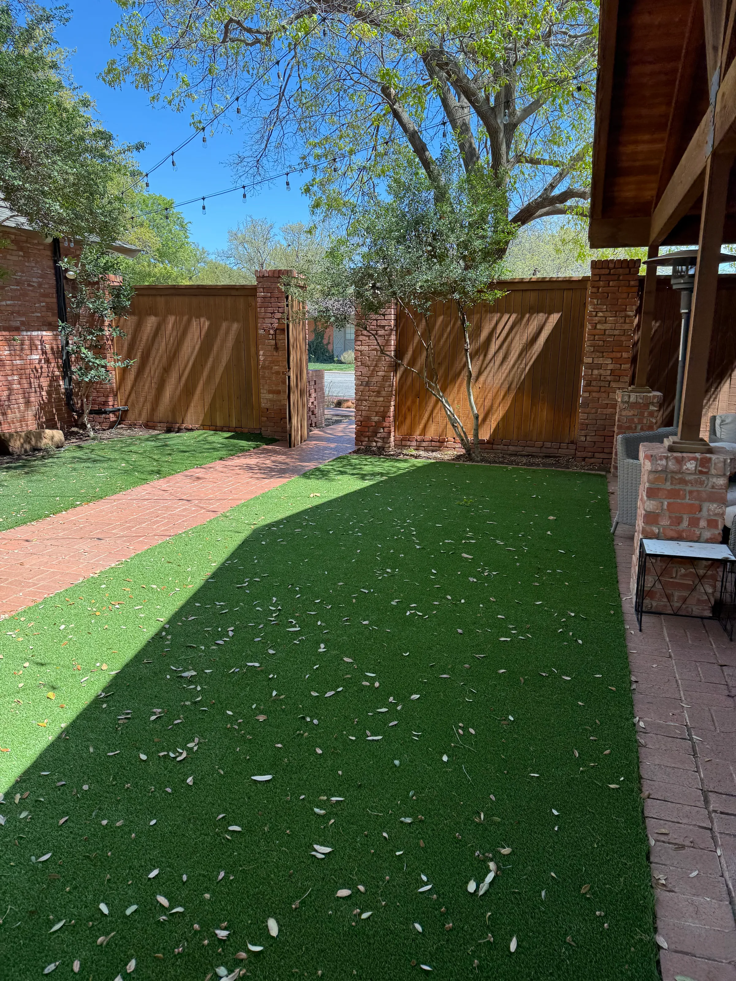 Artificial Turf & Putting Greens work