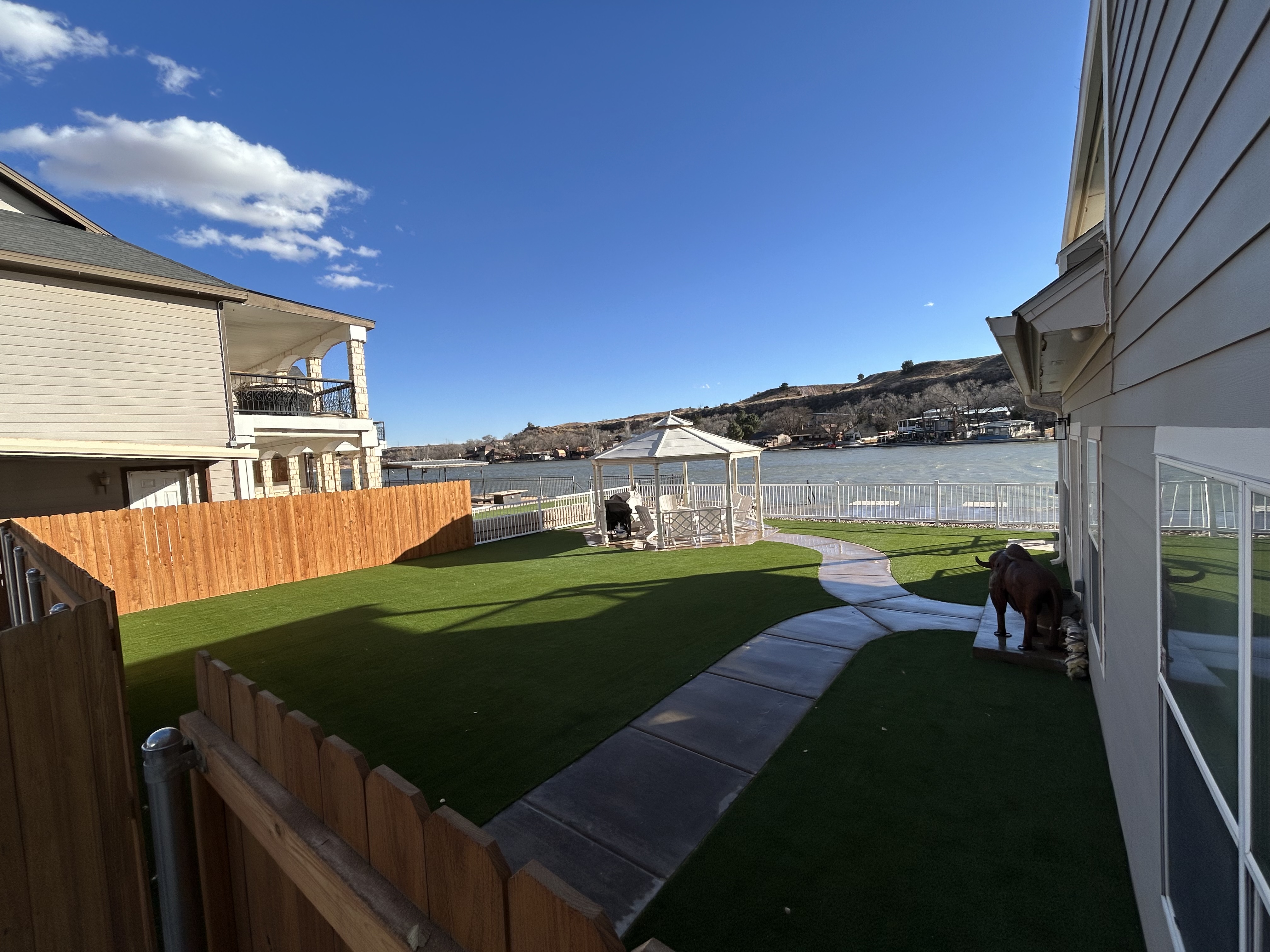 Artificial Turf & Putting Greens work