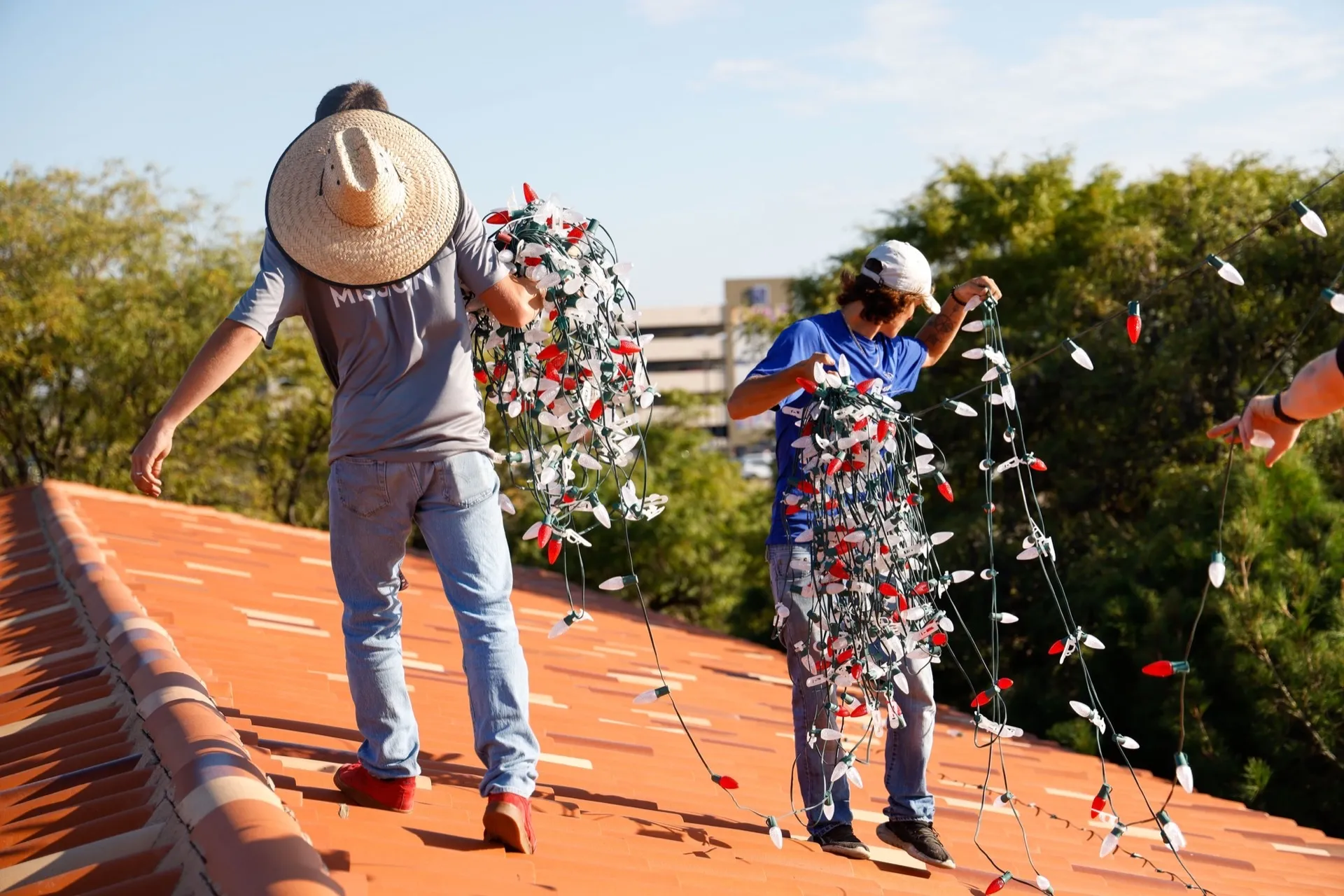How Much Does Christmas Light Installation Cost in Lubbock?