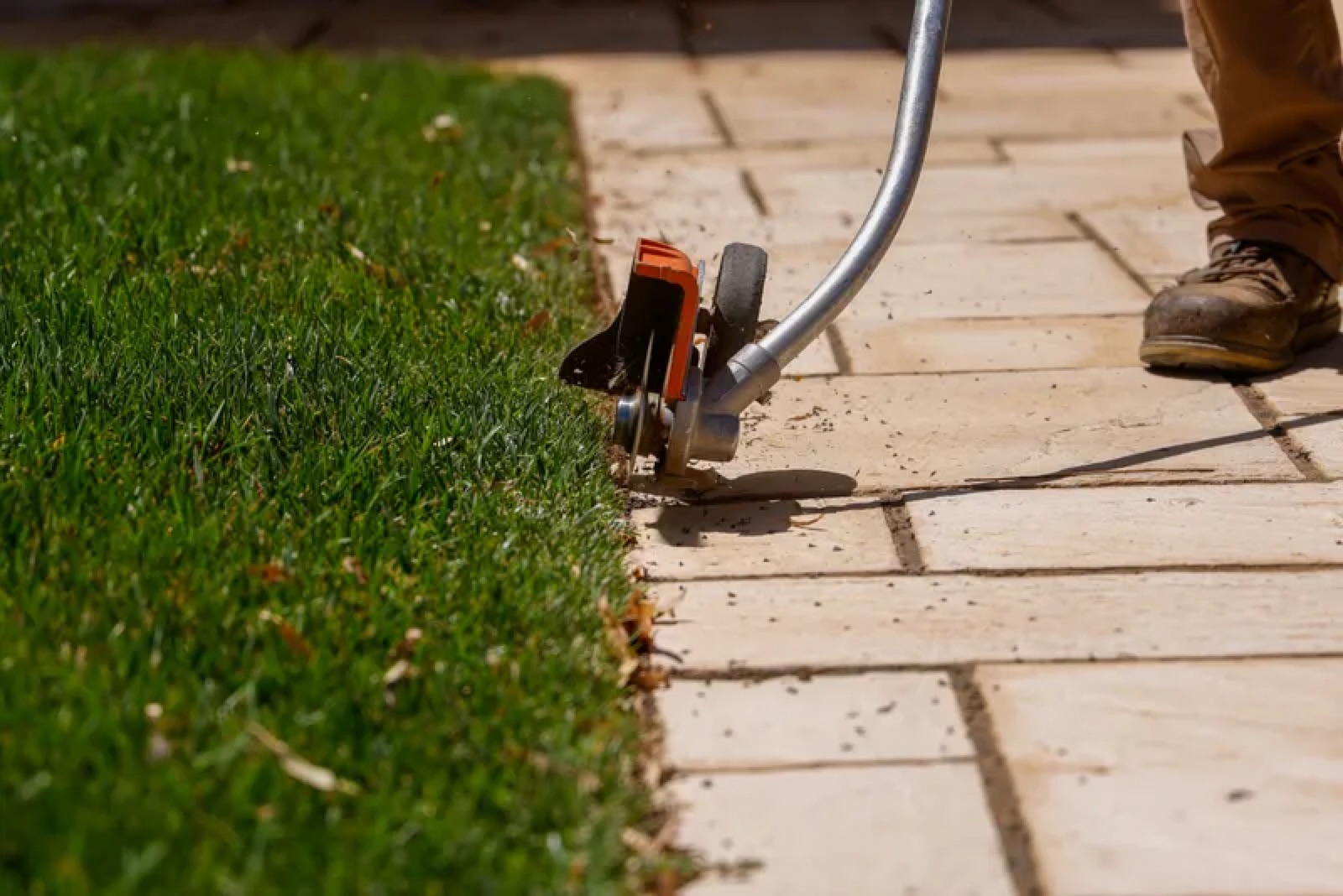 Professional lawn edging Lubbock